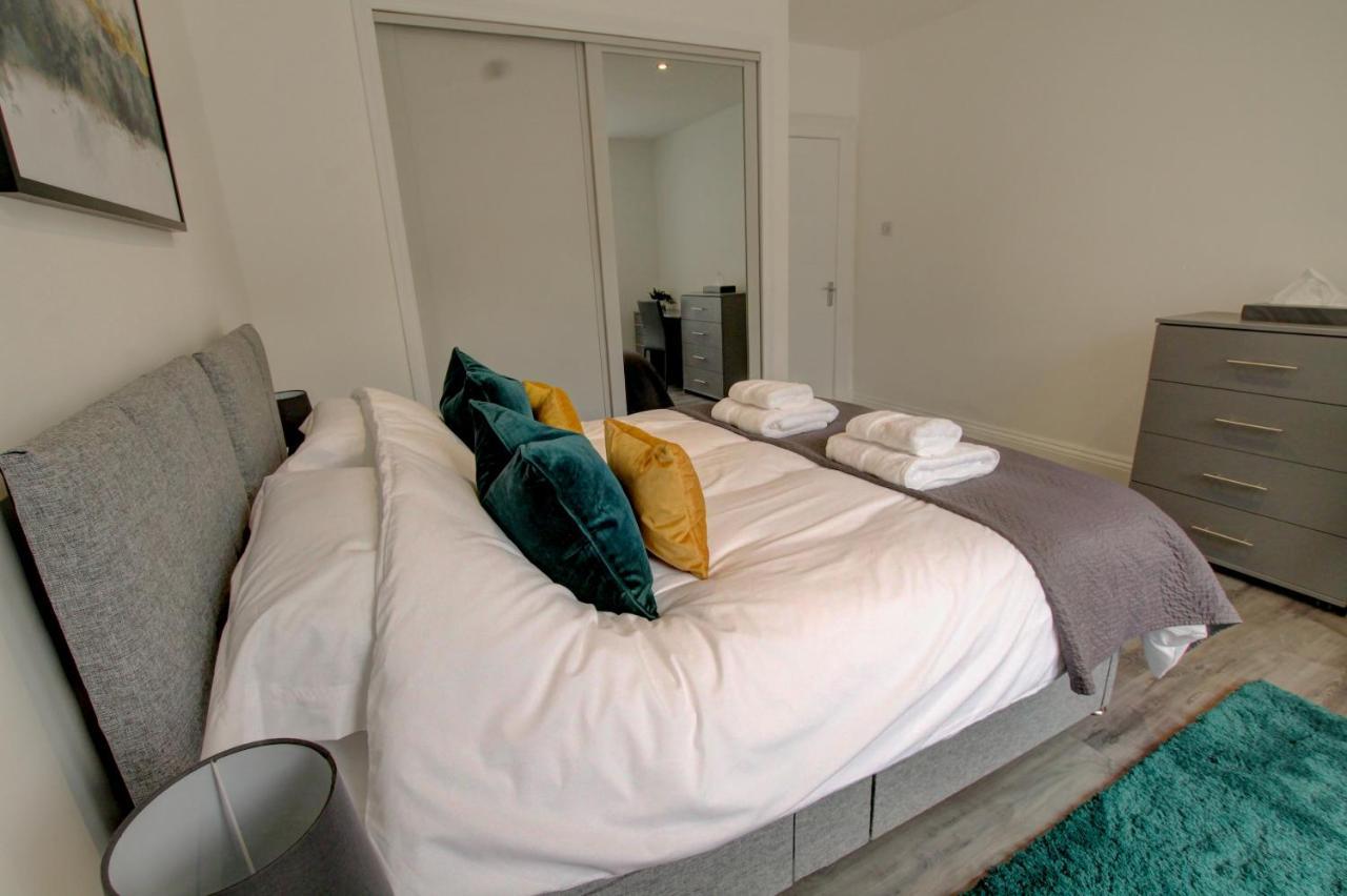 Bright & Stylish Apartment Dundee Buitenkant foto