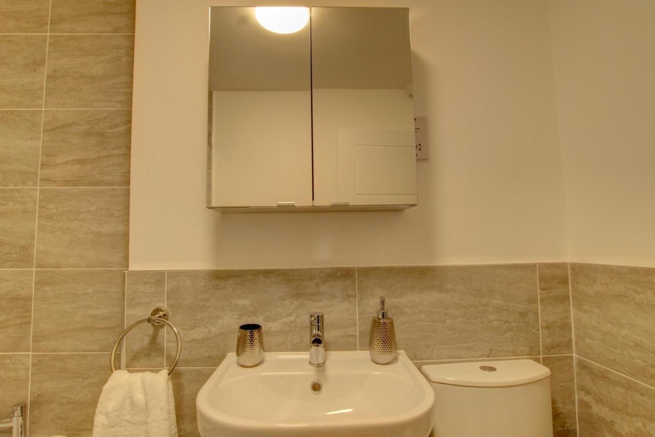 Bright & Stylish Apartment Dundee Buitenkant foto